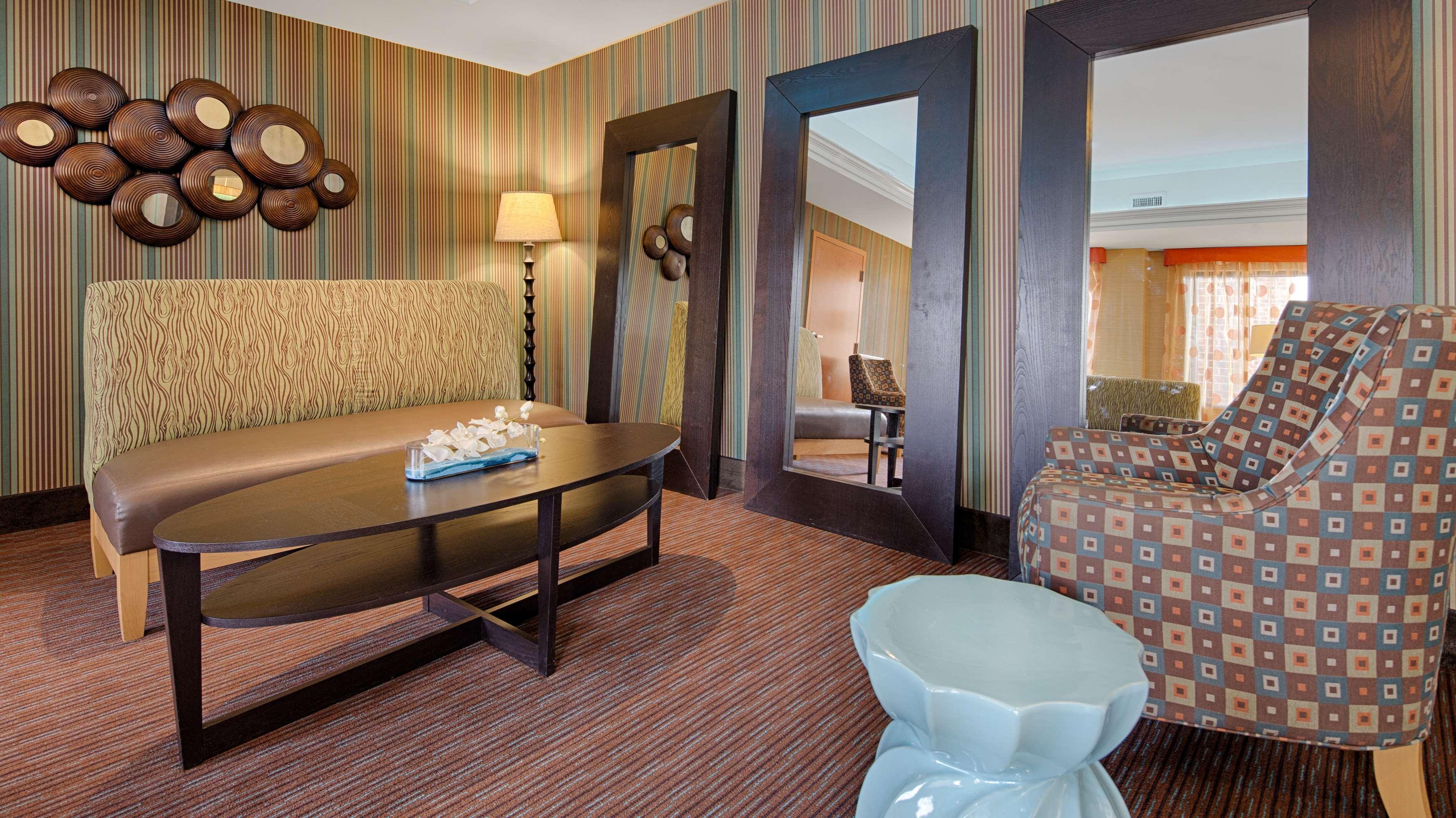 Best Western Plus Glen Allen Inn Exterior photo